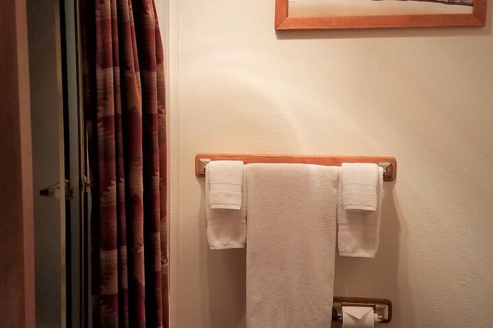 Tavares Inn - thumb 3