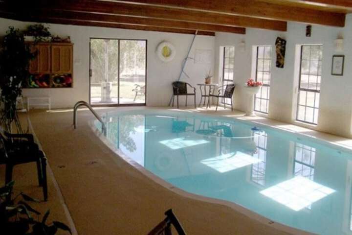 Tavares Inn - thumb 1