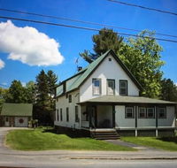 Gorgeous in town home within walking distance to Rangeley Lake - Accommodation Indiana