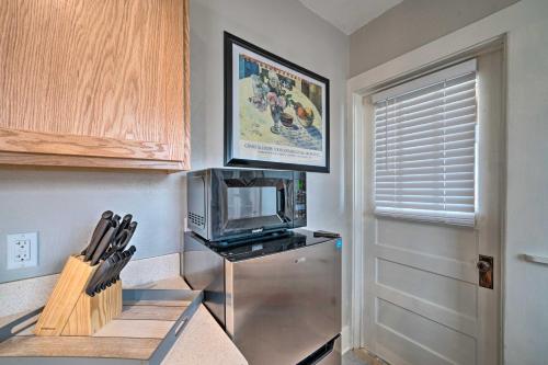 Quaint Cody Cottage 7 Mi To Buffalo Bill Dam - thumb 4