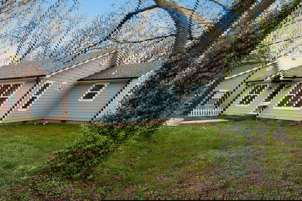 The Sunflower - MTB Friendly - Half Mi To Bville Square! - thumb 2