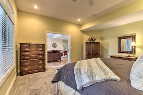 Old Kinderhook Home W / Pool 1 Mi To Lake! - thumb 2