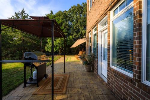 Old Kinderhook Home W / Pool 1 Mi To Lake! - thumb 0