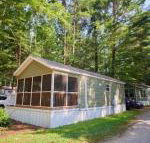 Moody Beach Camping Resort 28 ft. Park Model 6 - Accommodation Indiana