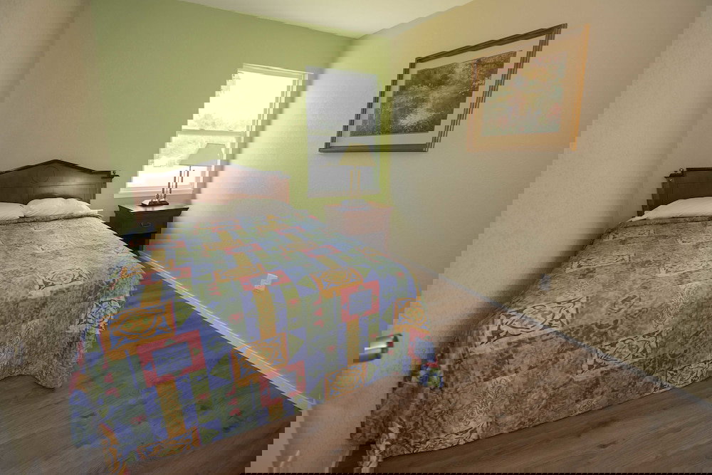 Avon Motel - thumb 1