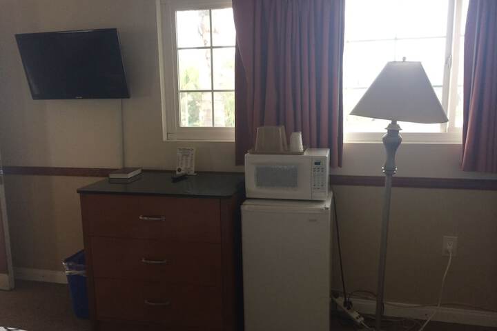 Town And Country Inn - thumb 7