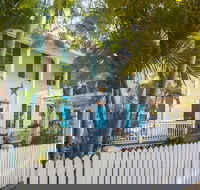 An Island Oasis - Accommodation Indiana