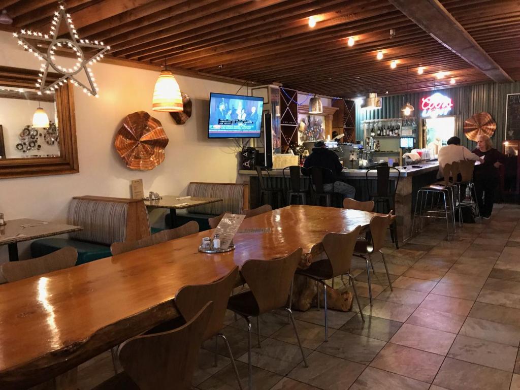 Aquamarine Suites - thumb 4