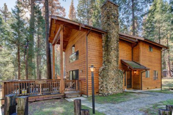 12 Cabin Twelve - thumb 0