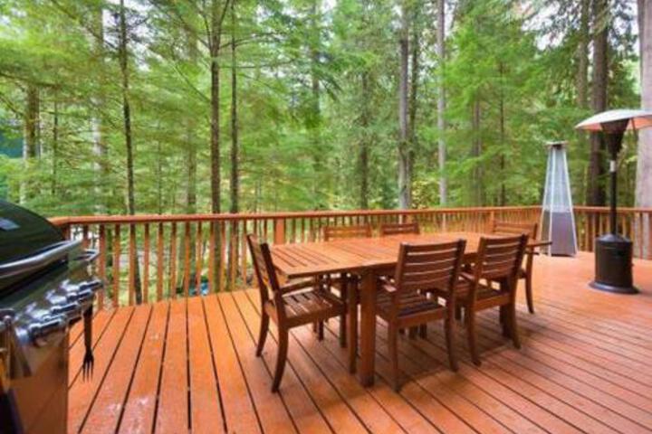 Holiday Home 98SL Cozy Cabin W / Hot Tub - thumb 5