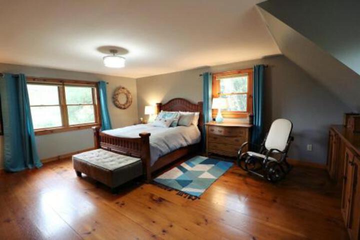 Reed Hill Cabin - thumb 1