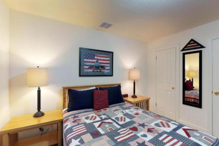 Heers Candle Crest - thumb 5