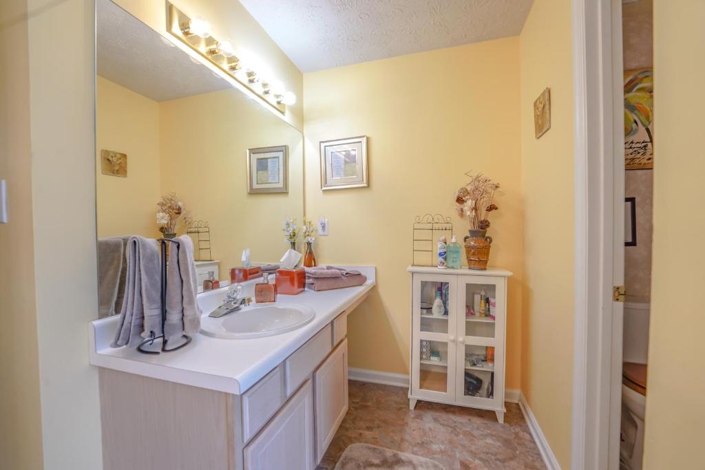 Mountain View GetAway - thumb 6