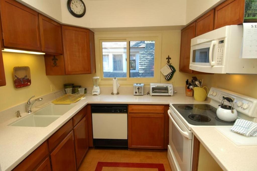 118 E. Bleeker St. Upper Level - thumb 5