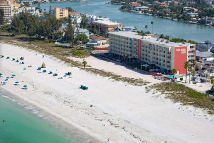 323 Island Inn - thumb 2