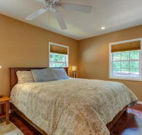 Hilltop Haven - Accommodation Indiana