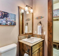 Lakefront Playground - Accommodation Indiana