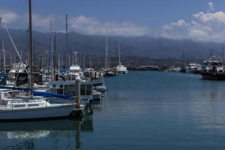 East Beach Bungalow Back Unit - thumb 1