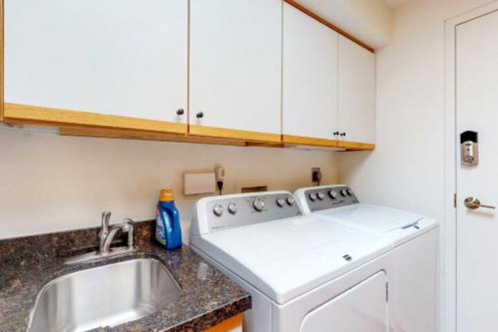 Boulders Villa - thumb 1