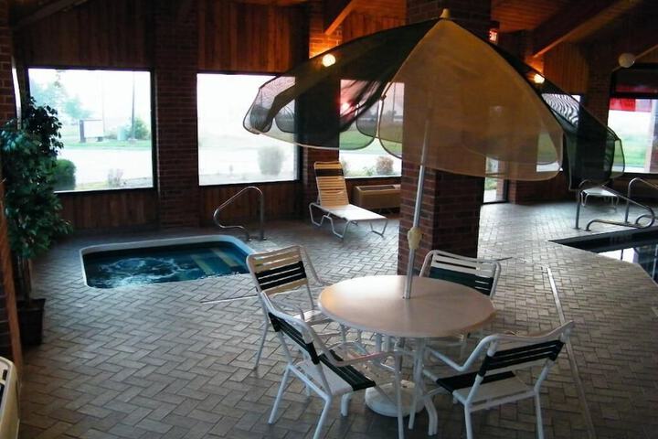 Amerihost Inn & Suites - Mexico - thumb 5
