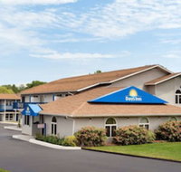 Days Inn by Wyndham Middletown / Newport Area - Accommodation Indiana
