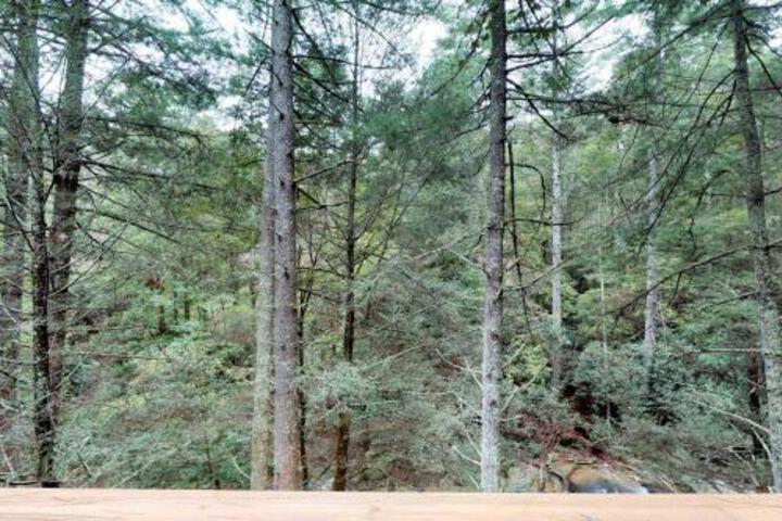 Arrowhead Falls - thumb 0