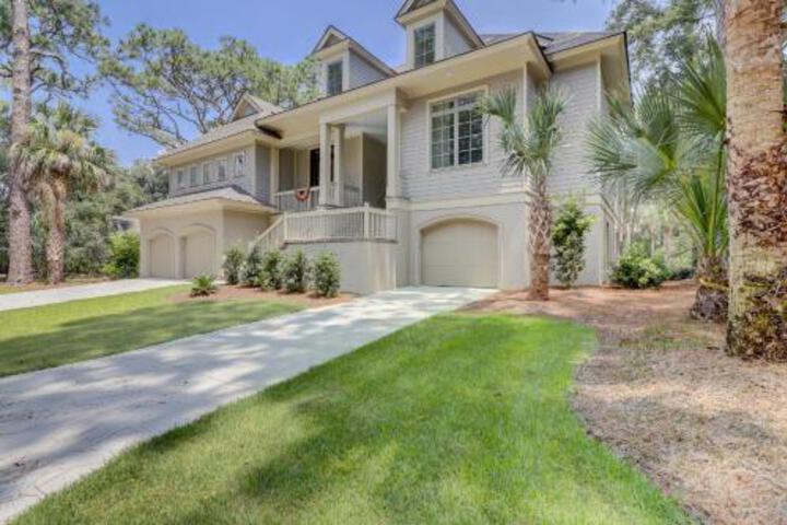 1 Cedar Waxwing 5 BR Home Private Pool - thumb 0