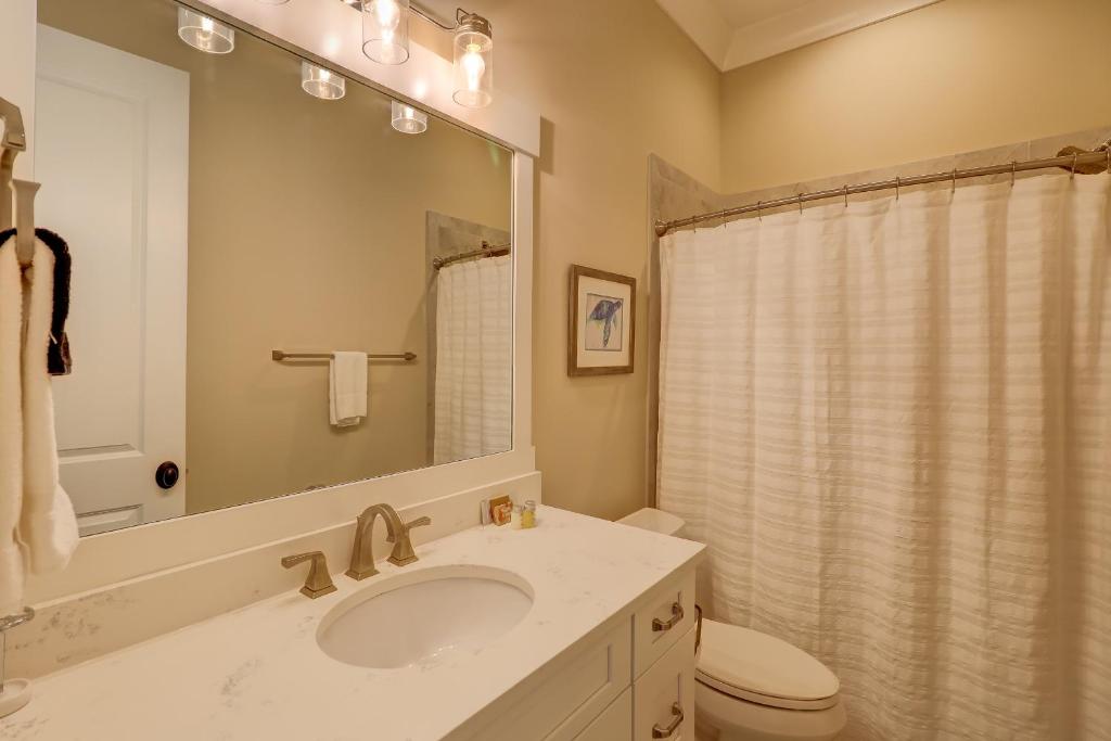 1 Cedar Waxwing 5 BR Home Private Pool - thumb 4