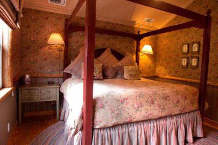 Circle Bar B Guest Ranch - thumb 3