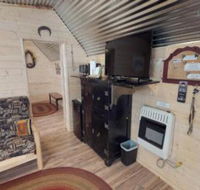 Western Town Cabin The Duke Room - Accommodation Indiana