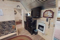 Western Town Cabin The Duke Room