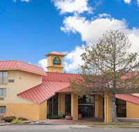 La Quinta Inn  Suites by Wyndham Salt Lake City - Layton - Accommodation Indiana
