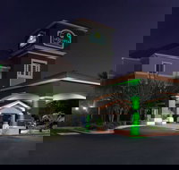 La Quinta Inn  Suites by Wyndham Mobile - Daphne - Accommodation Indiana