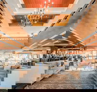 Palm Springs Tennis Club a VRI resort - Accommodation Indiana