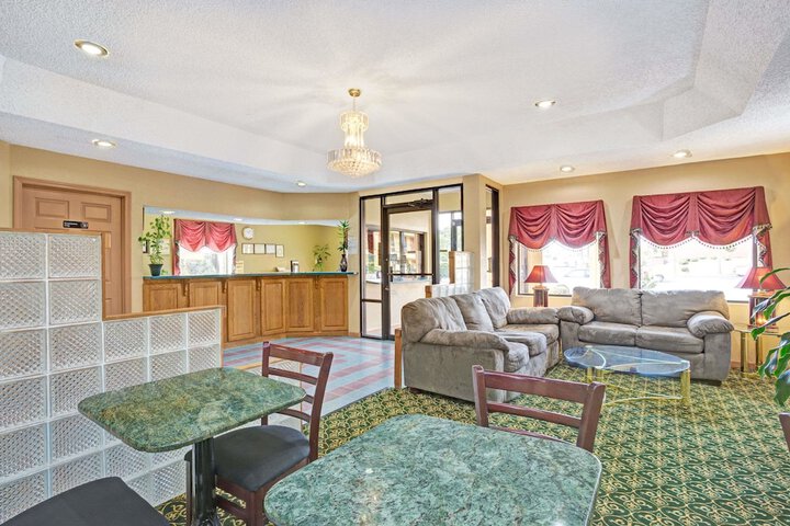 Travelodge By Wyndham Forest Park Atlanta South - thumb 3