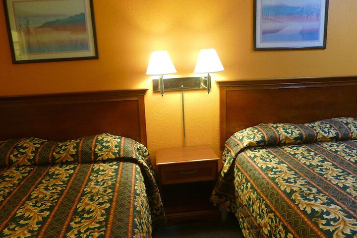 Allstate Inn Seymour - thumb 5