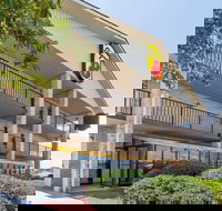 Super 8 by Wyndham Manassas - Accommodation Indiana