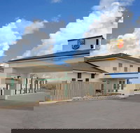 Super 8 by Wyndham Battle Mountain - Accommodation Indiana