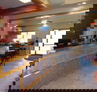 Super 8 by Wyndham Gillette - Accommodation Indiana