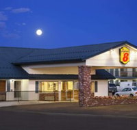 Super 8 by Wyndham Susanville - Accommodation Indiana