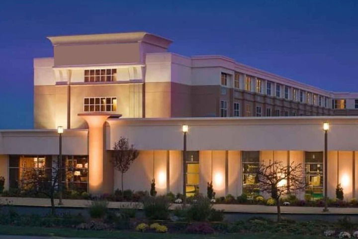 The Cru Hotel - thumb 1