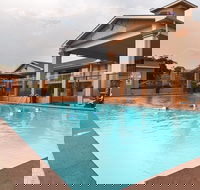 Clarion Pointe - Accommodation Indiana