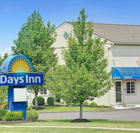 Days Inn by Wyndham Bethel - Danbury - Accommodation Indiana
