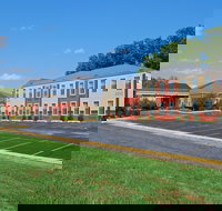 Clarion Pointe Corydon - Accommodation Indiana