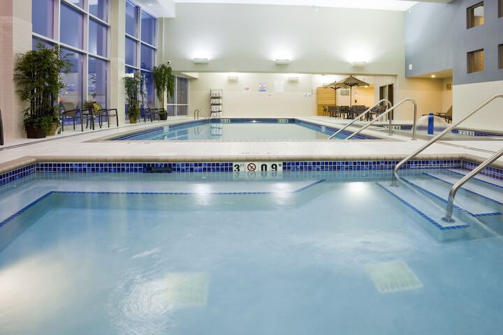 Holiday Inn Express Hotel And Suites Mankato East, An IHG Hotel - thumb 3