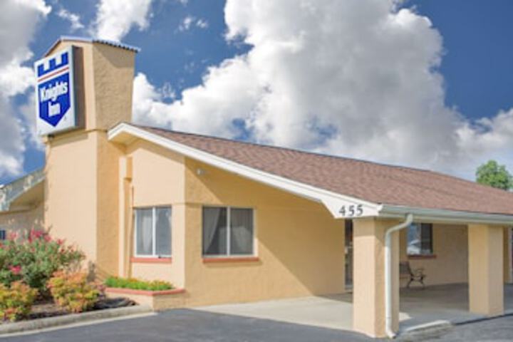 Knights Inn Mount Airy - thumb 0