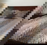 Sequoia Riverfront Cabins - Accommodation Indiana