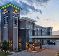 La Quinta Inn  Suites by Wyndham Denton - University Drive - Accommodation Indiana