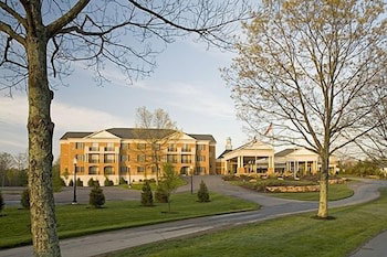 The Resort At Glade Springs - thumb 3