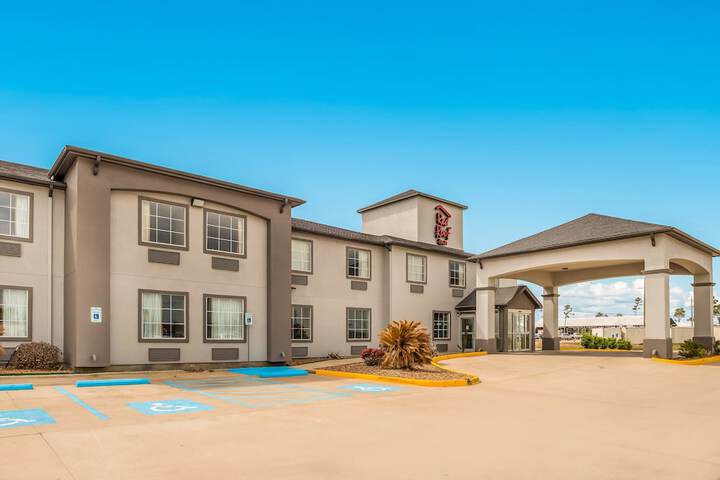 Red Roof Inn & Suites Lake Charles - thumb 2